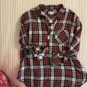 Gap plaid tunic 1/2 button up